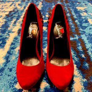 Suede deep red studded pumps